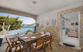 Estella Villa Apartments